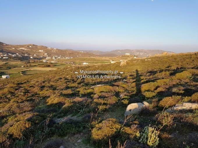 Mykonos real estate -For sale plot 5,625 sq.m in Tourlos