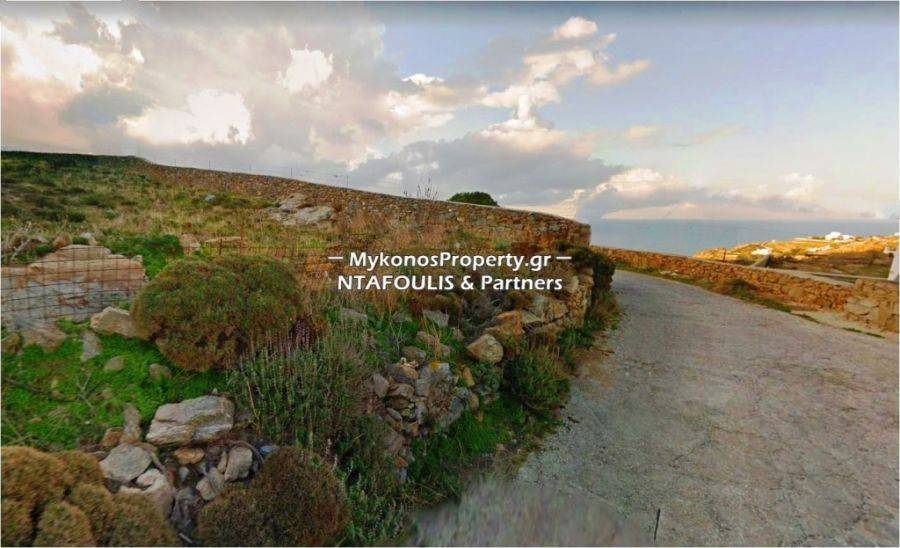 Mykonos real estate -For sale plot 5,625 sq.m in Tourlos