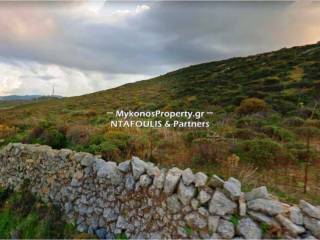 Mykonos real estate -For sale plot 5,625 sq.m in Tourlos