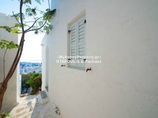 Mykonos real estate-Residence 128 sq.m in Chora