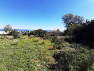 7 - Πωλείται περιφραγμένη γή έκτασης 14000 τμ. στην Κρήτη.