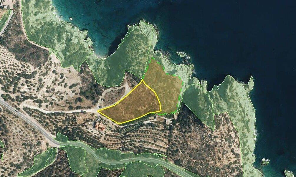 5 - Πωλείται γη έκτασης 7800 μ² στην Κρήτη.