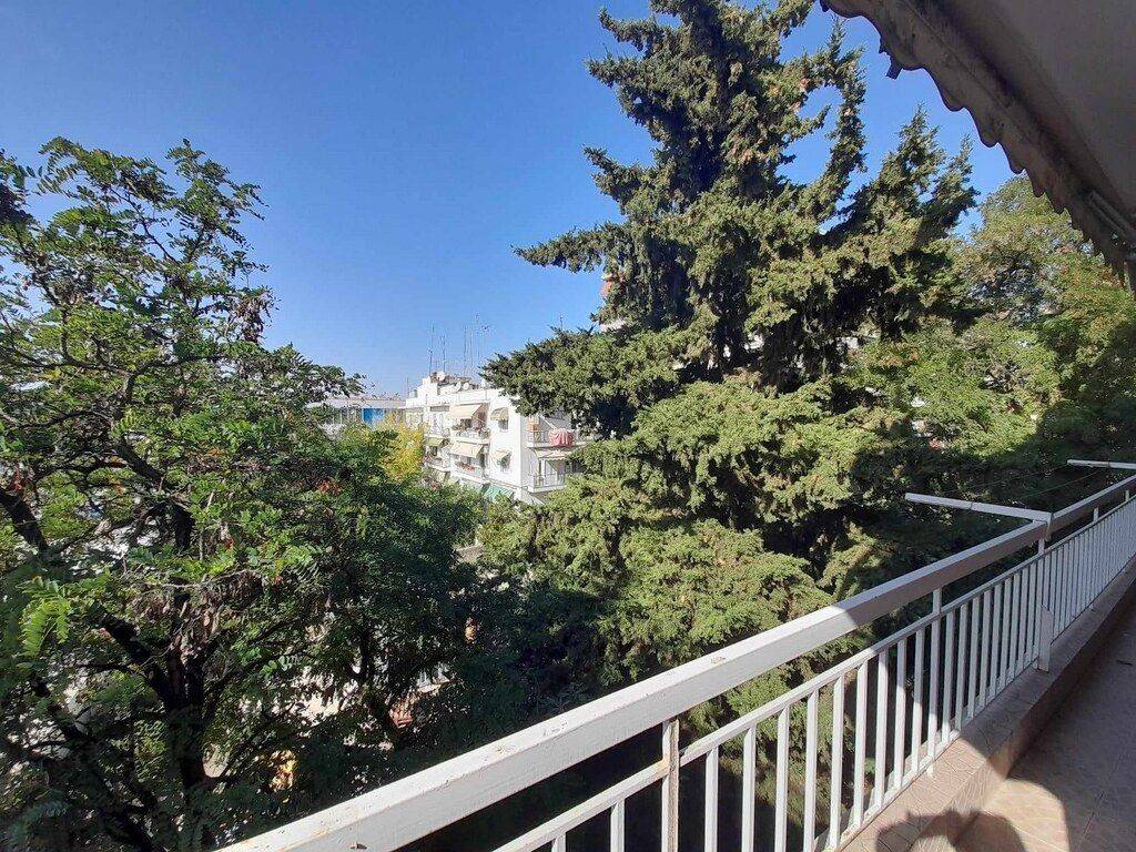 14 - Πωλείται διαμέρισμα έκτασης 59 τμ στη Θεσσαλονίκη.