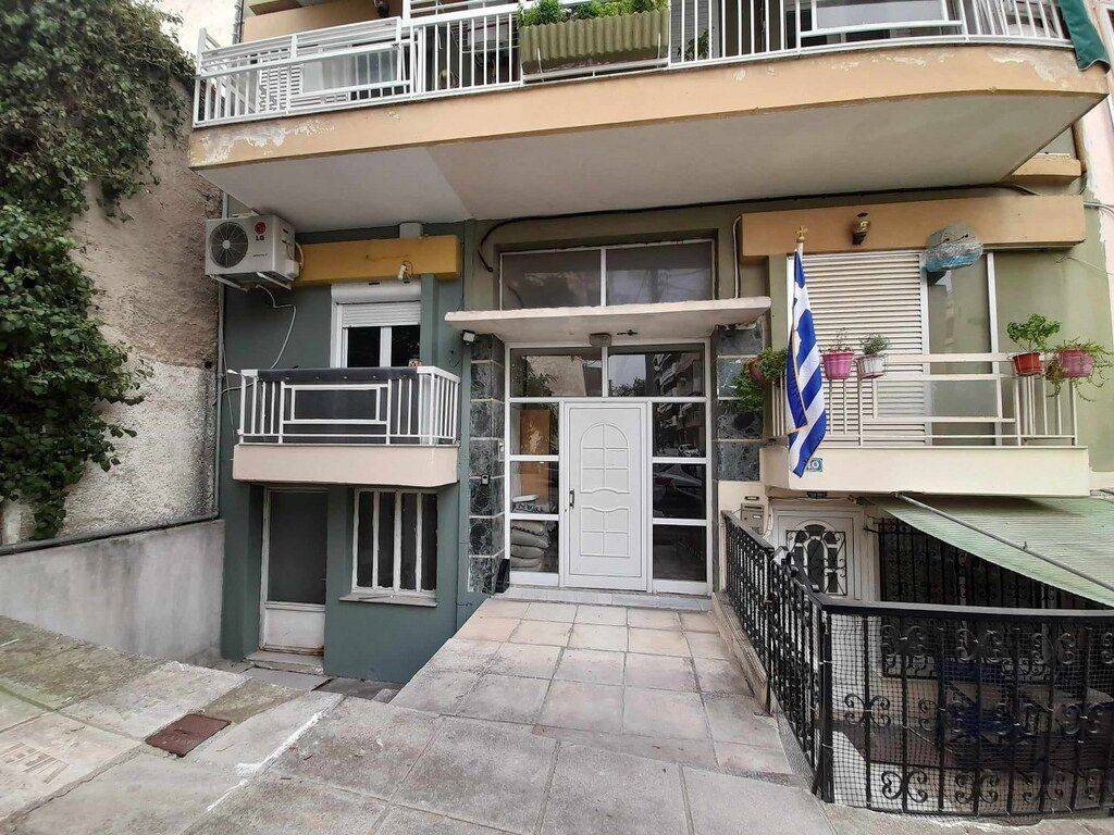 8 - Πωλείται διαμέρισμα έκτασης 75 τμ στη Θεσσαλονίκη.