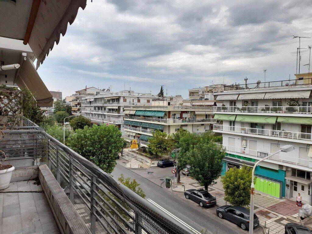 1 - Πωλείται διαμέρισμα έκτασης 118 τμ στη Θεσσαλονίκη.