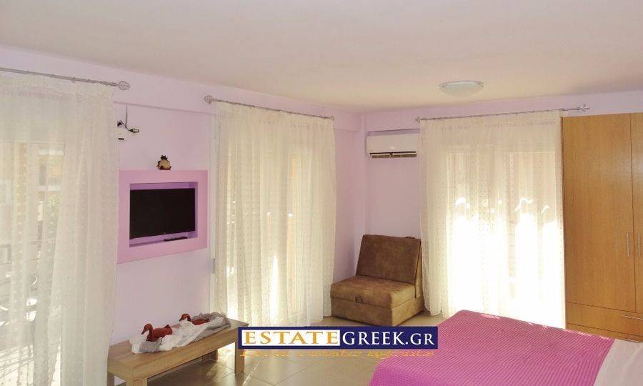 6 apartments complex in the center of Kavala