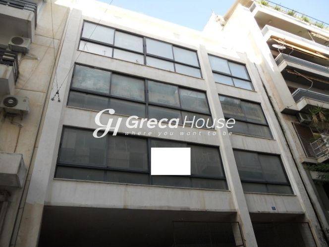 Building for sale in Athens