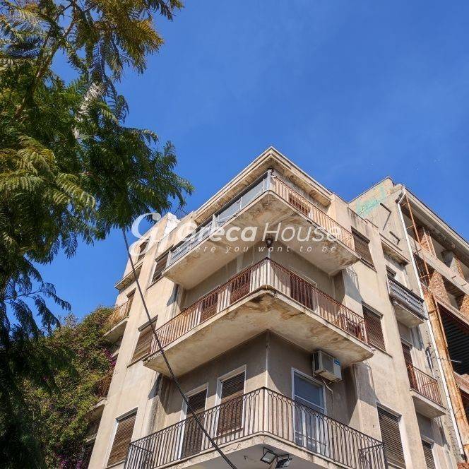 Residential Building for Sale in Athens Kallithea