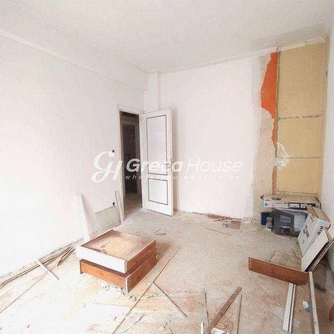 Apartment for sale in Athens Pagkrati