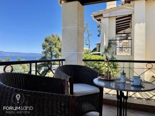 Forumland Real Estate, Θέα θάλασσα