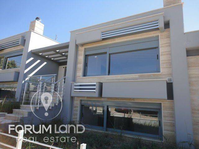 Forumland Real Estate, Εξωτερική Όψη