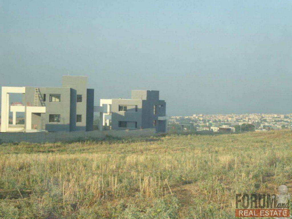 Forumland Real Estate, αγροτεμάχιο 3.300τμ