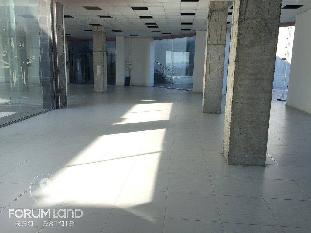 Forumland Real Estate, Πυλαία - COSMOS περιοχή προς ενοικίαση 870τ.μ. Εξαιρετικό Επαγγελματικό Κατάστημα