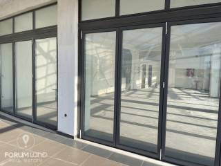 Forumland Real Estate, Επαγγελματικό κτίριο 1.750 τ.μ.