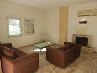 Σαλόνι με τζάκι