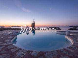 Villa for sale in Peloponnese