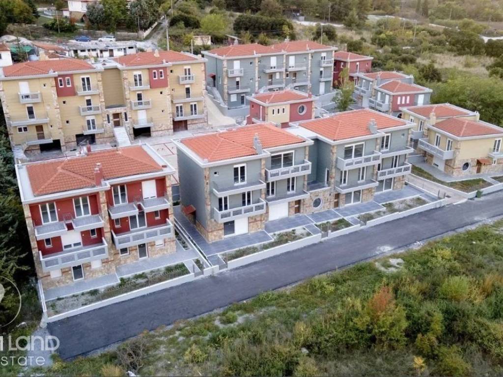 Forumland Real Estate, συγκρότημα