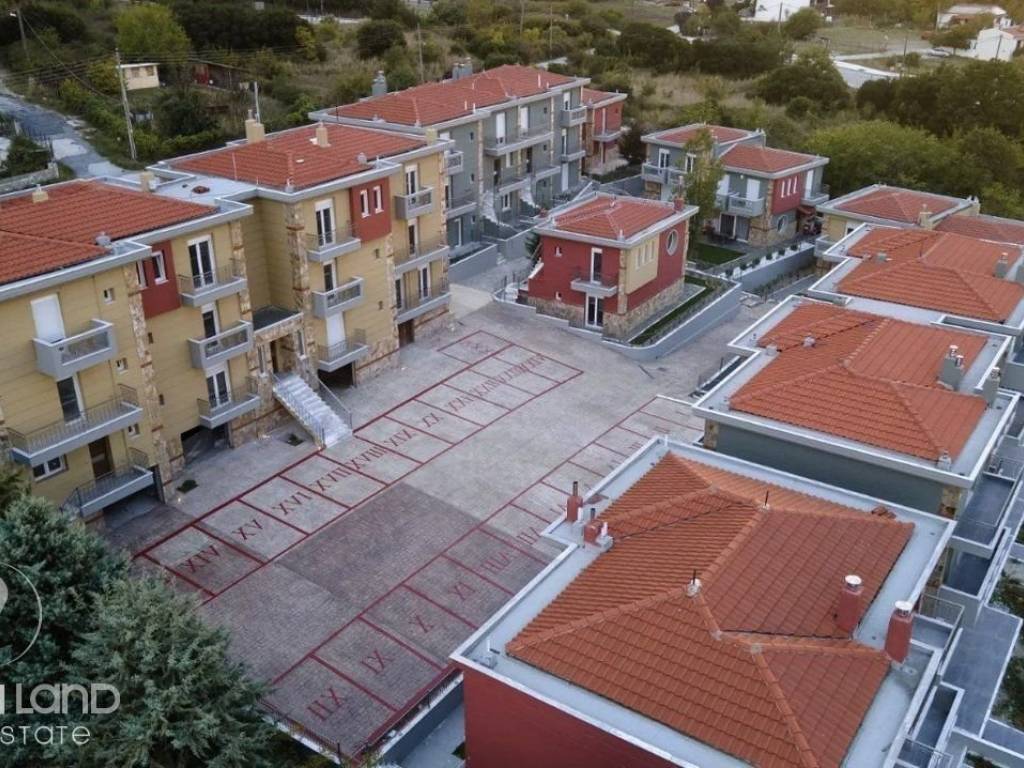 Forumland Real Estate, συγκρότημα