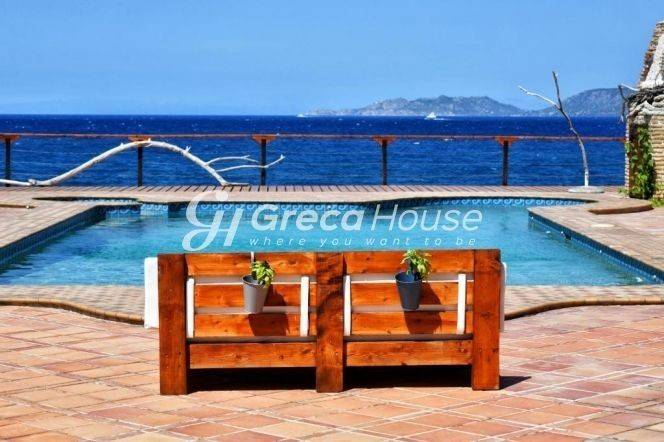 Amazing Sea Front Villa For Sale in Corinthia