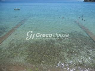 Unfinished Hotel for Sale in Louraki