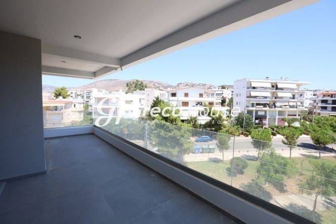 3 Bedroom Apartment for Sale in Voula