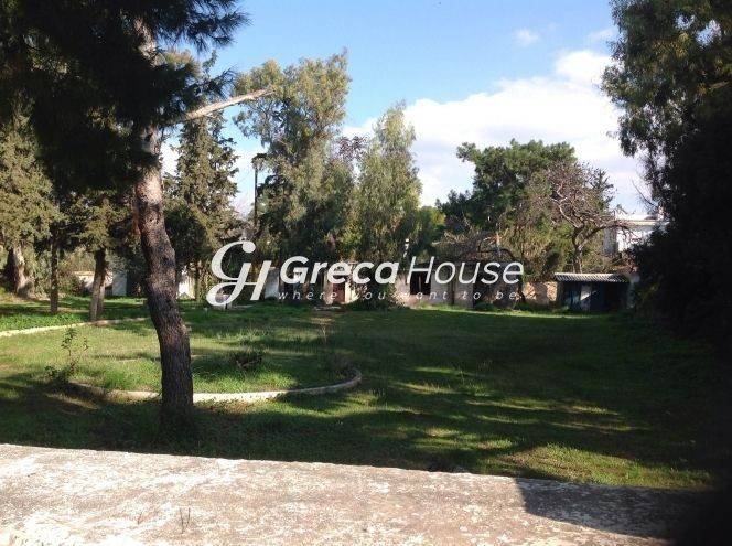 Plot for sale in Glyfada