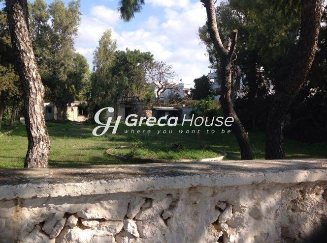 Plot for sale in Glyfada