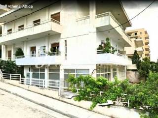 Residential Building with 4 Apartments and 3 Shops for Sale 