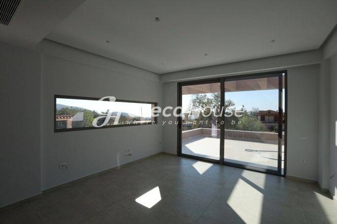 Villa for sale in Attica Lagonisi