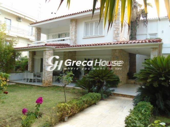 Detached house for sale in Glifada