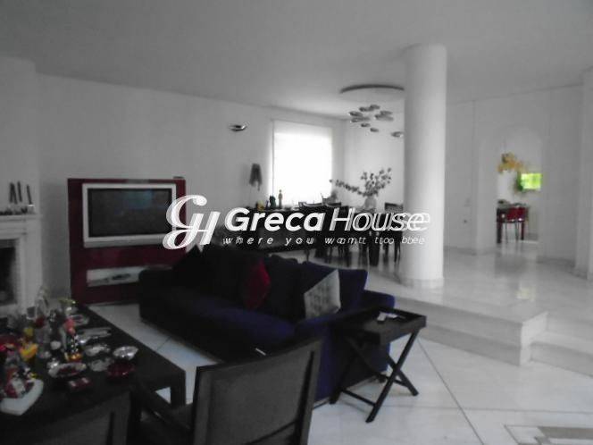 Detached house for sale in Glifada