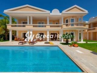 Villa for sale in Attica