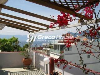 Hotel for sale in Evia Edipsos