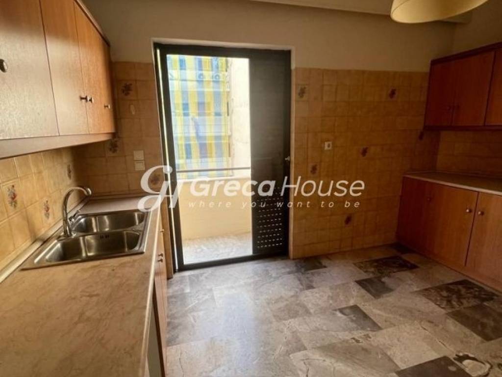 For Sale Apartment in Maroussi