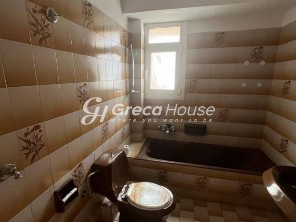 For Sale Apartment in Maroussi