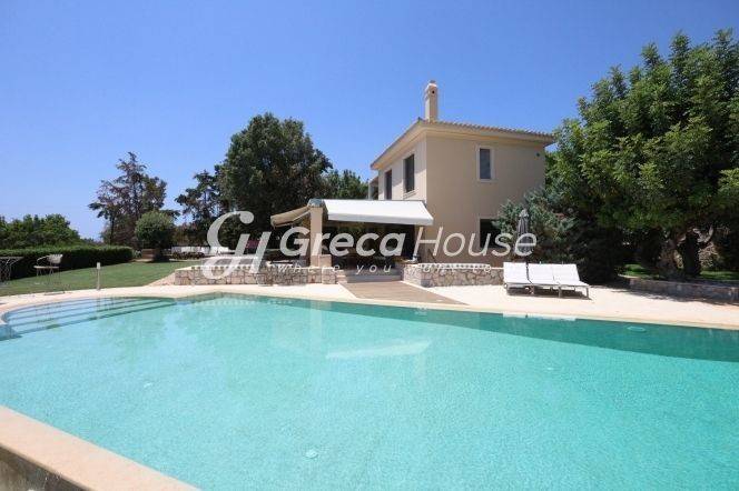 SEAVIEW VILLA WITH POOL FOR SALE IN ARGOLIDA