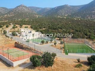 Seaside Villa with Pool for Sale in Argolis