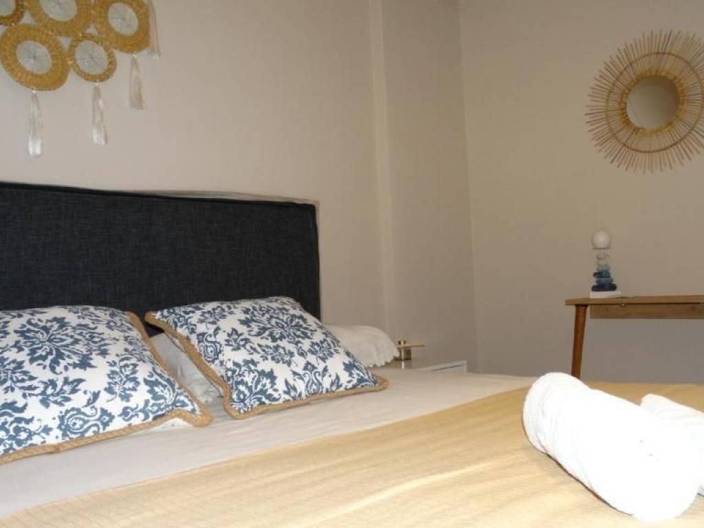 In Tolo Nafplio fully renovated 2-room apartment,