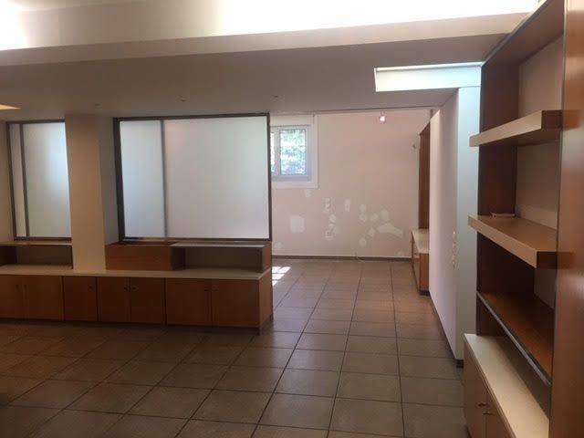 EMIYPOGEIOS GRAPHEIAKOS CHOROS ME KATHISTIKO PHOTEINOTATOS