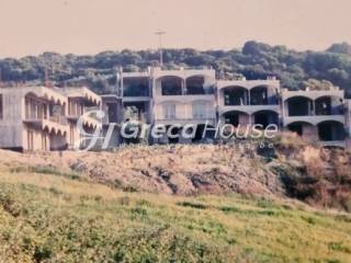 Unfinished hotel for sale in Kyllini