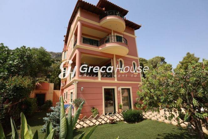 Detached house for sale in Porto Rafti Attiki