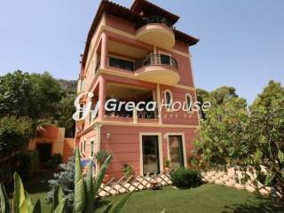 Detached house for sale in Porto Rafti Attiki