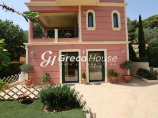 Detached house for sale in Porto Rafti Attiki