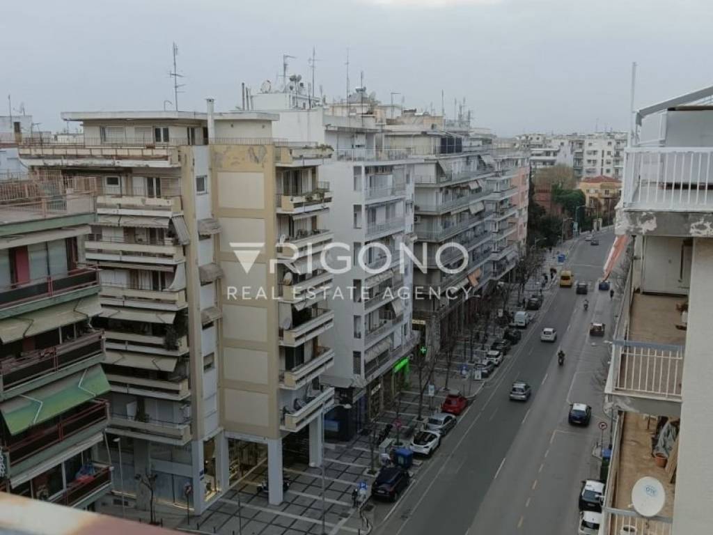 Θέα από μπαλκόνι