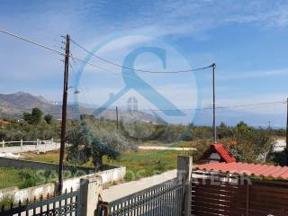 Megale beranta me anoichte thea ste physe