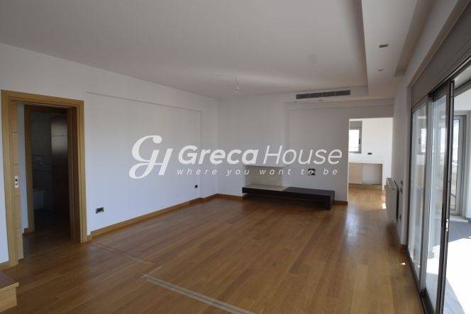 2 Bedroom Apartment for Sale in Glyfada Golf.