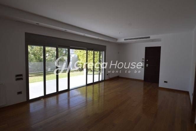 2 Bedroom Apartment for Sale in Glyfada Golf.