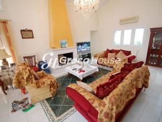 Villa for sale in Porto Heli