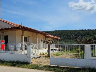 Newly built elevated detached house on a plot of 2,300 sq.m.