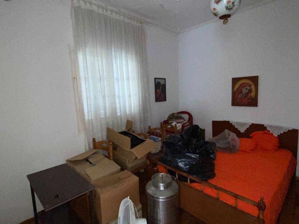 Πρώτο υπνοδωμάτιο